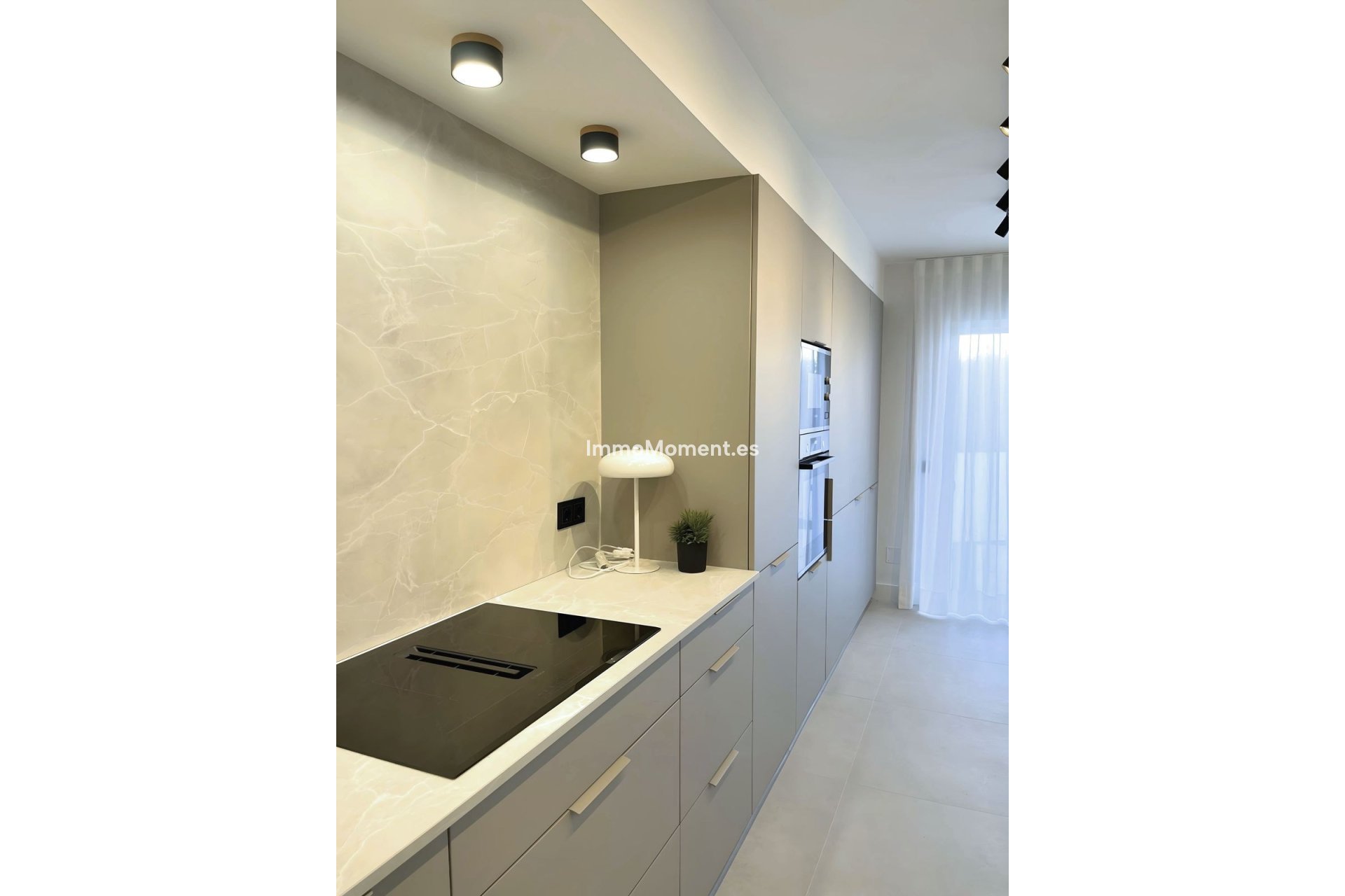 Revente - Appartement - Marbella - Nueva Andalucía