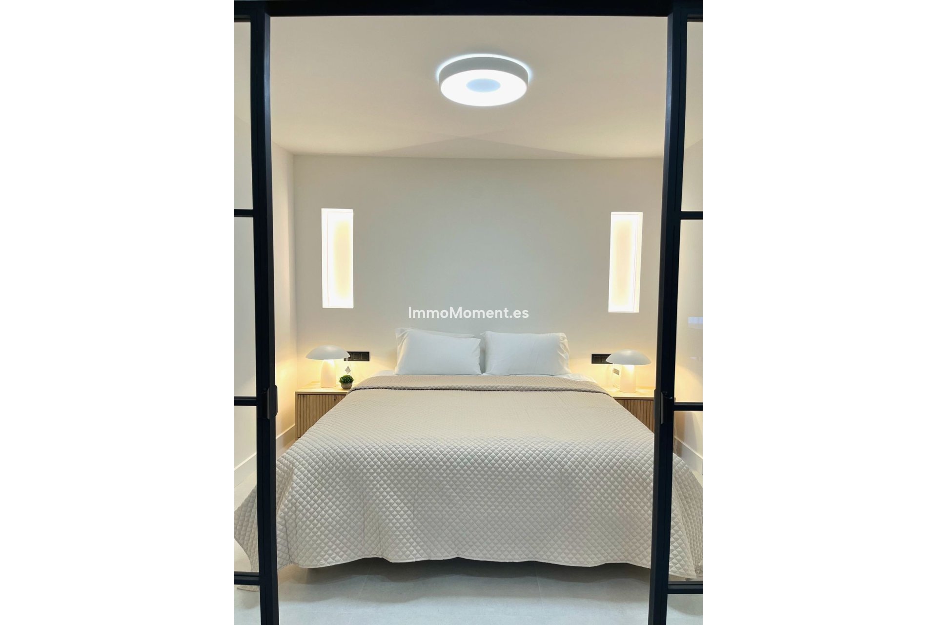 Revente - Appartement - Marbella - Nueva Andalucía