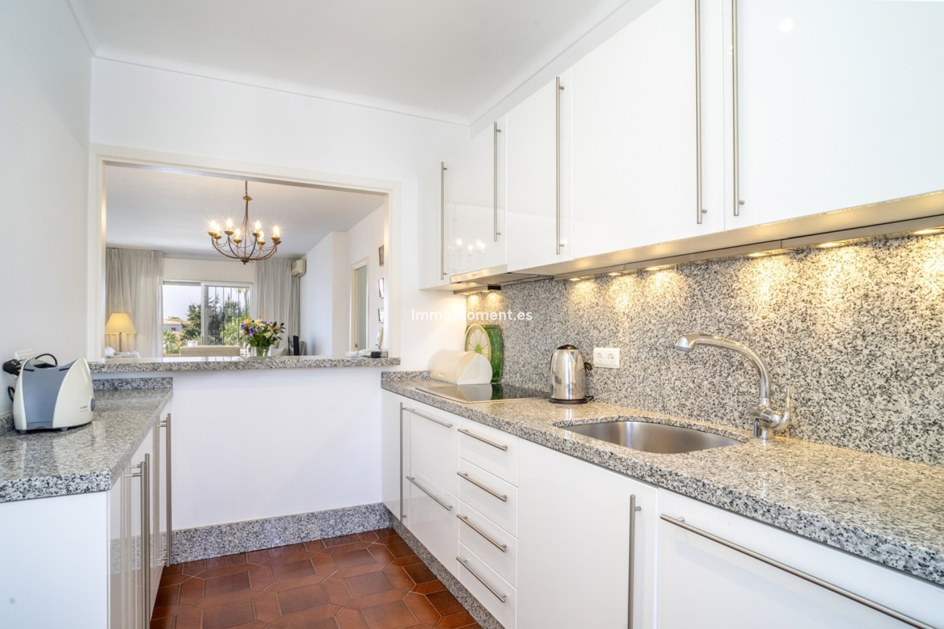 Revente - Appartement - Marbella - Nueva Andalucía