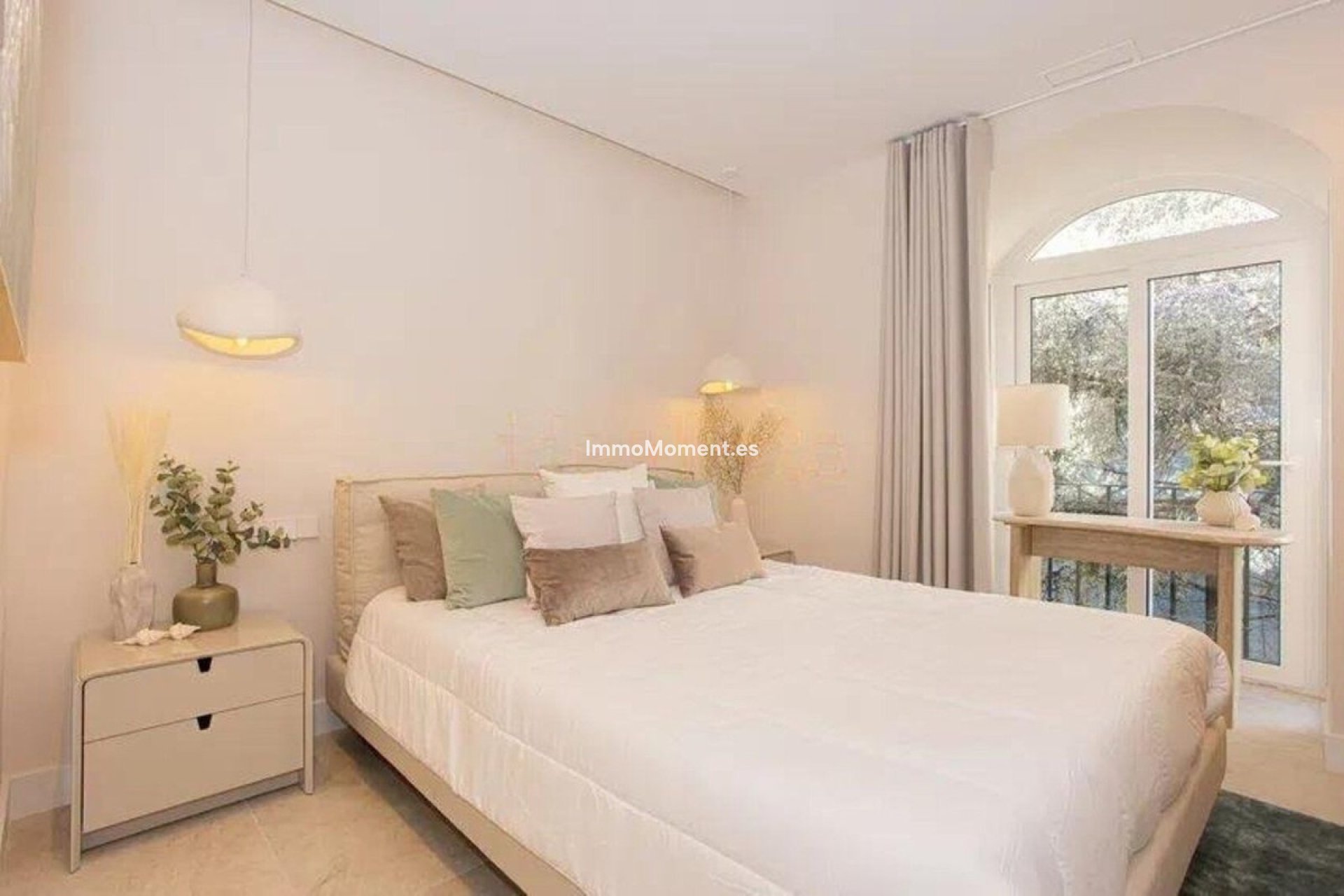 Revente - Appartement - Marbella - Nueva Andalucía