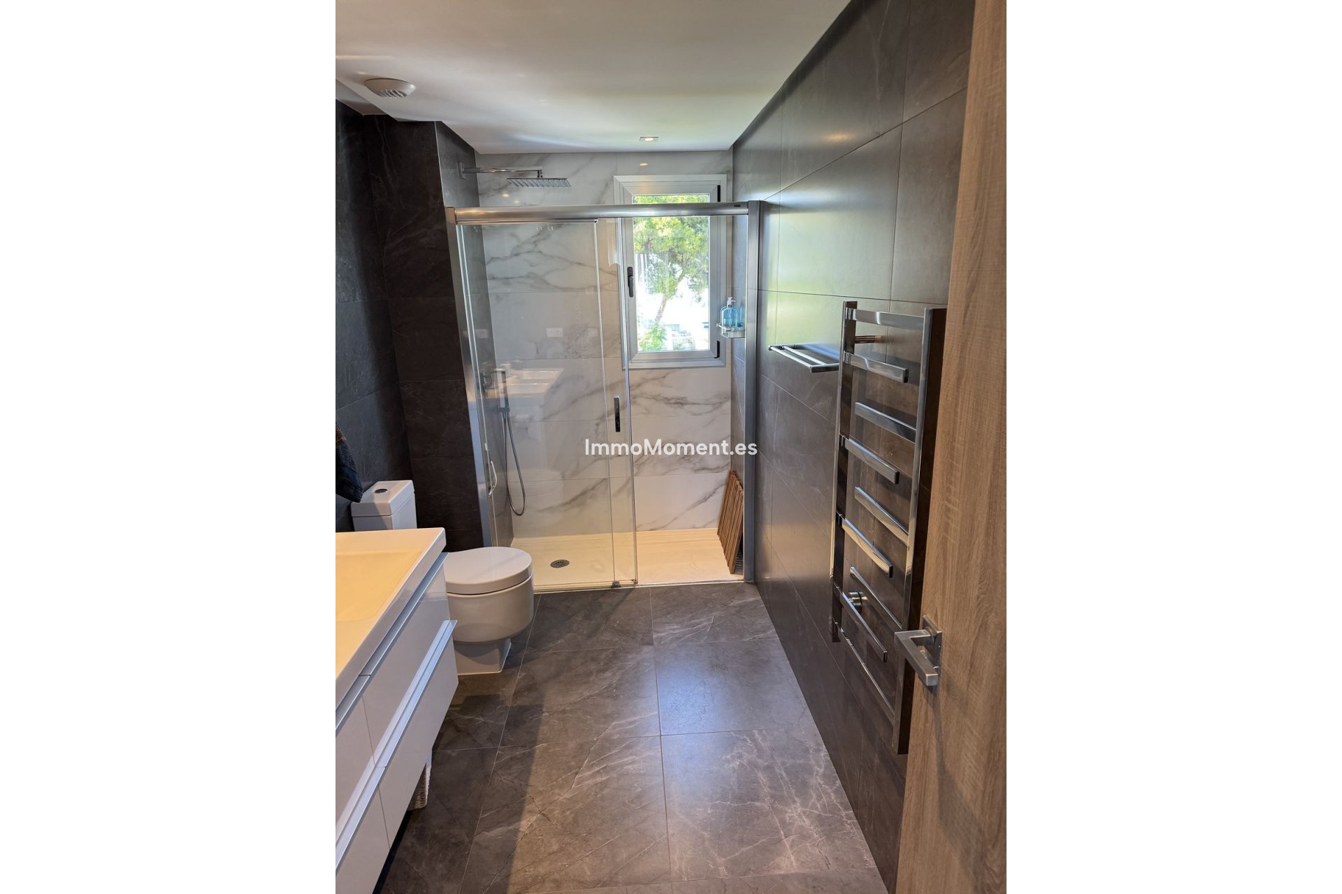 Revente - Appartement - Marbella - Nueva Andalucía