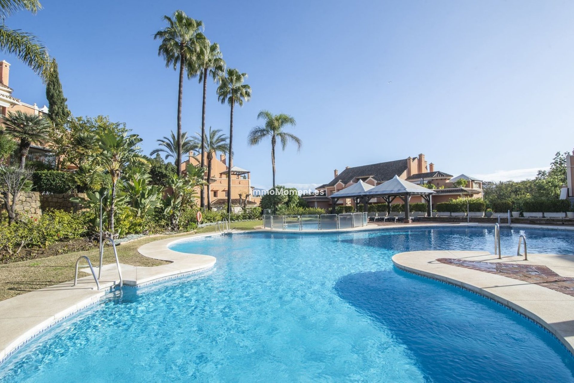 Revente - Appartement - Marbella - Nueva Andalucía