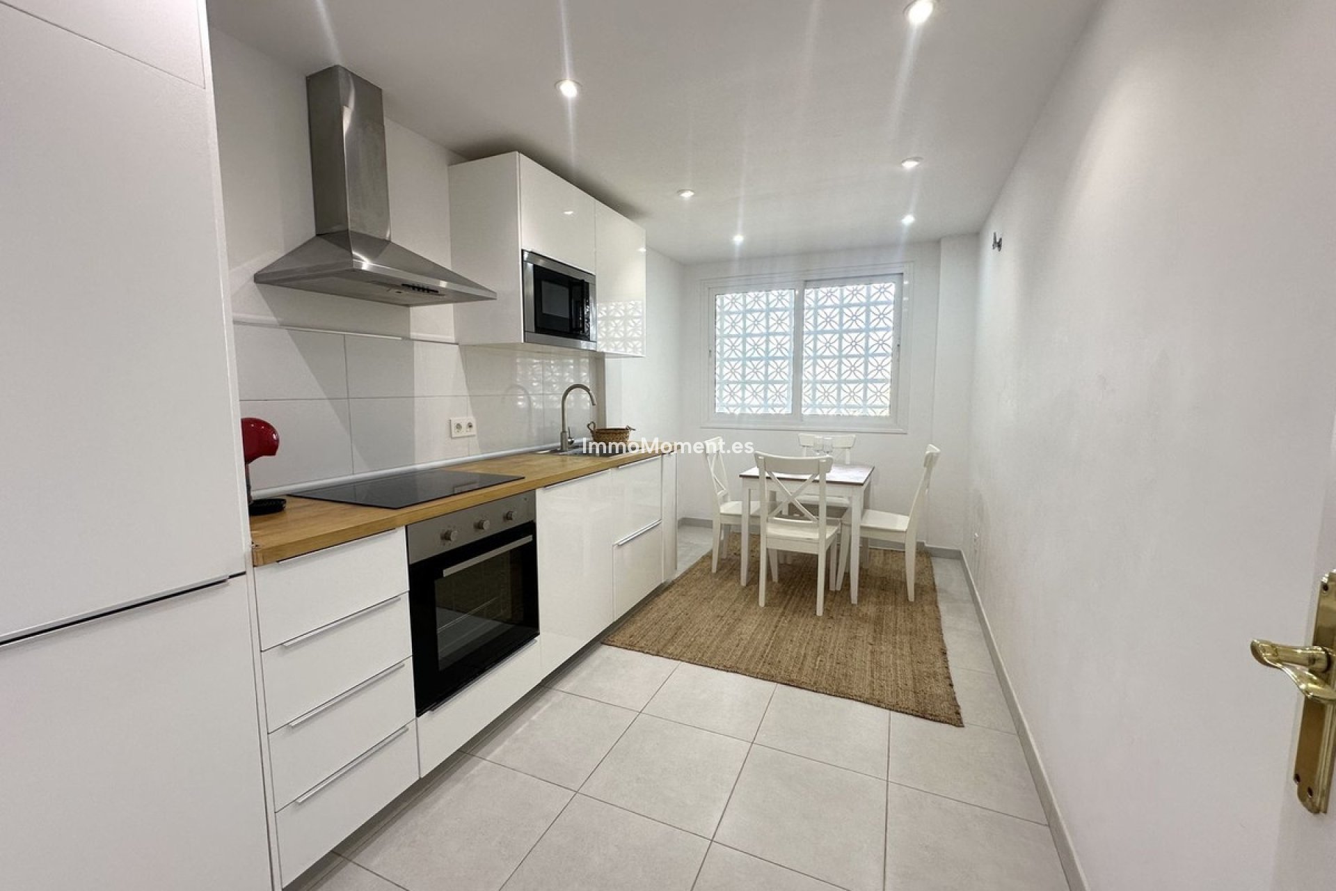 Revente - Appartement - Marbella - Nueva Andalucía