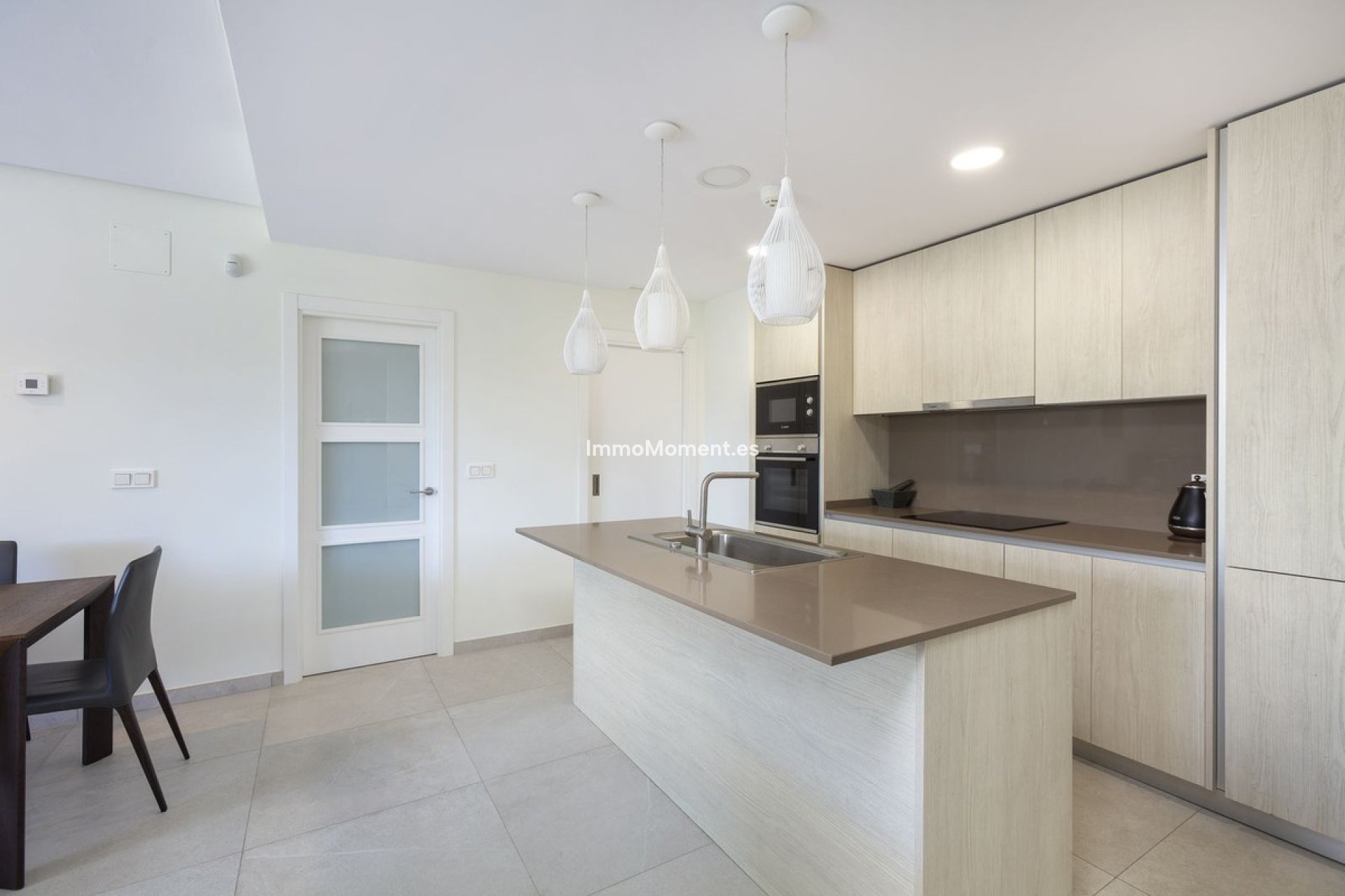 Revente - Appartement - Marbella - Nueva Andalucía