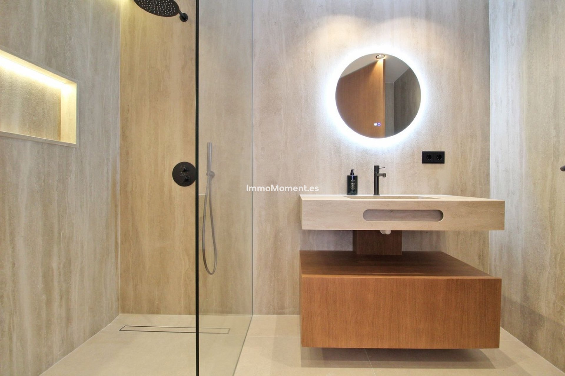 Revente - Appartement - Marbella - Nueva Andalucía