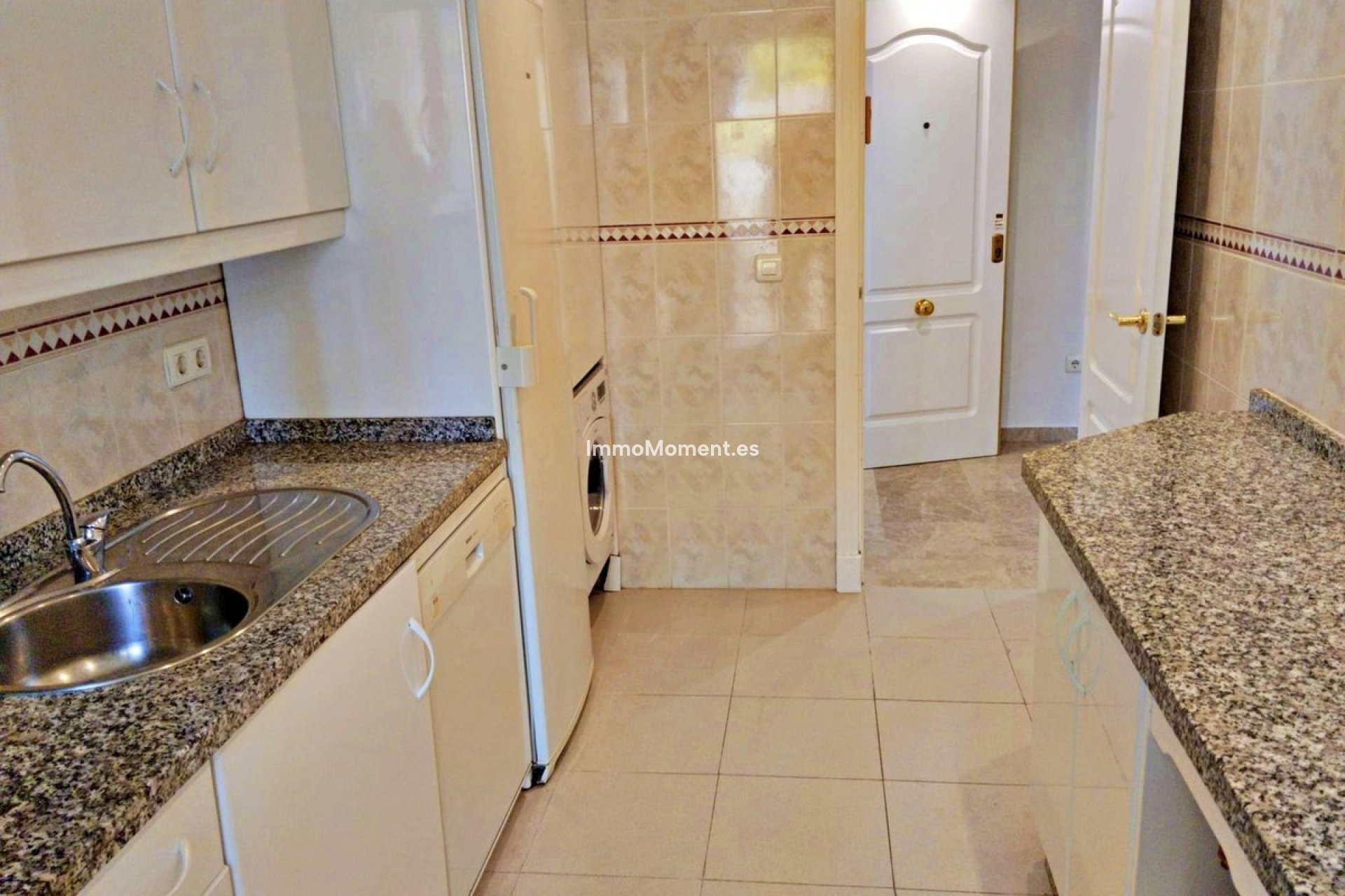 Revente - Appartement - Marbella - Nueva Andalucía