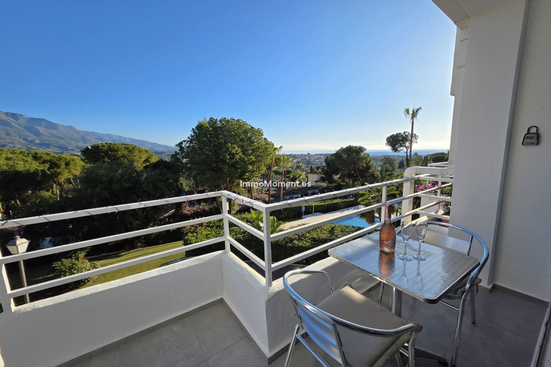 Revente - Appartement - Marbella - Nueva Andalucía