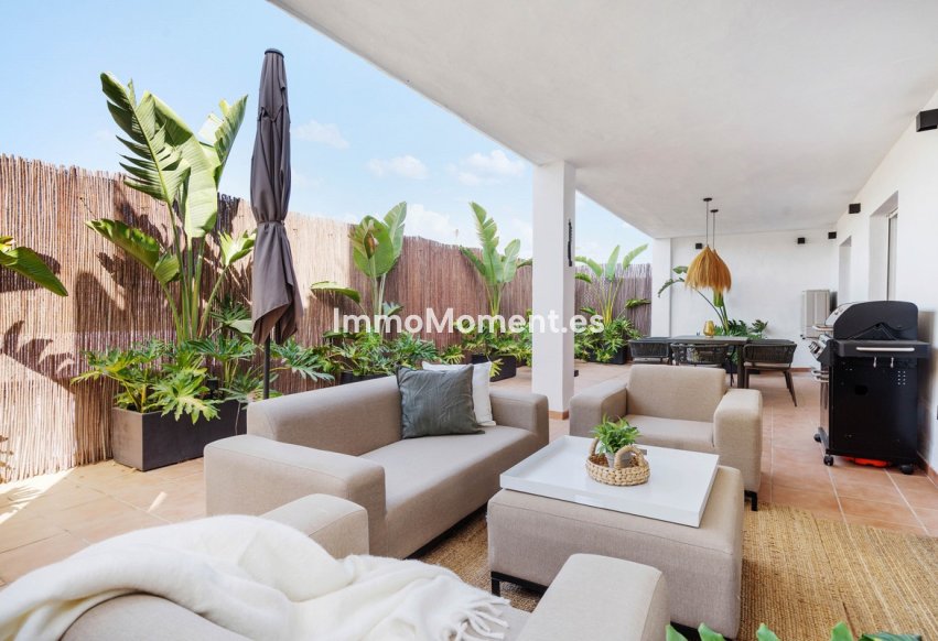 Revente - Appartement - Marbella - Nueva Andalucía