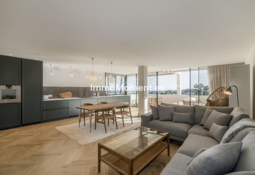 Revente - Appartement - Marbella - Nueva Andalucía