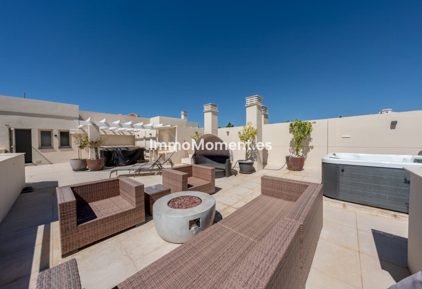 Revente - Appartement - Marbella - Nueva Andalucía