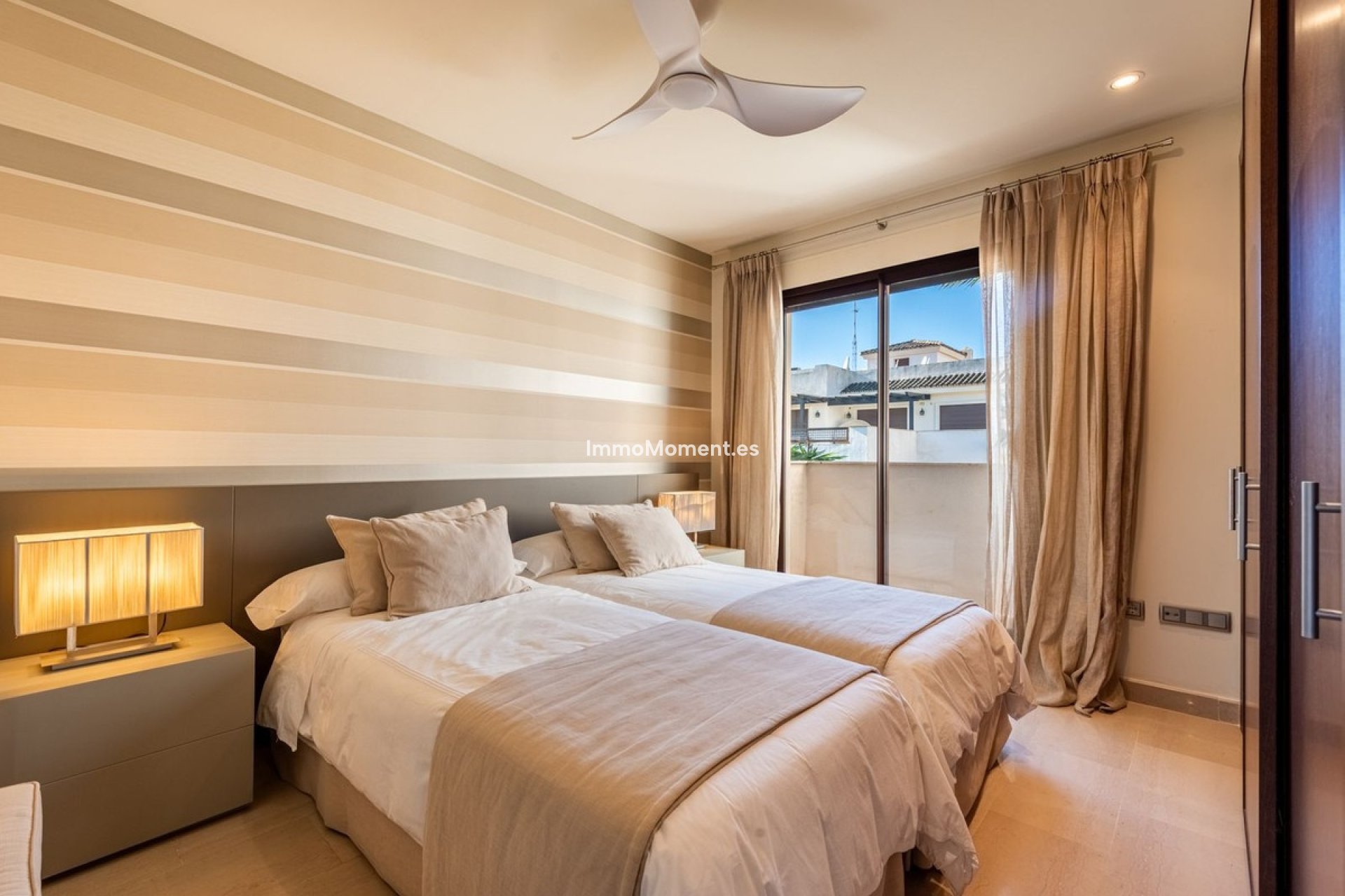 Revente - Appartement - Marbella - Nueva Andalucía