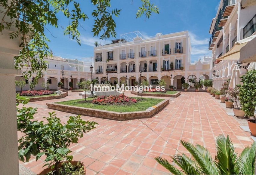 Revente - Appartement - Marbella - Nueva Andalucía