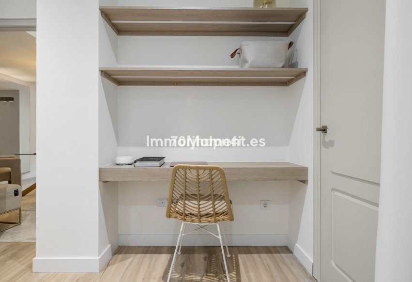 Revente - Appartement - Marbella - Nueva Andalucía