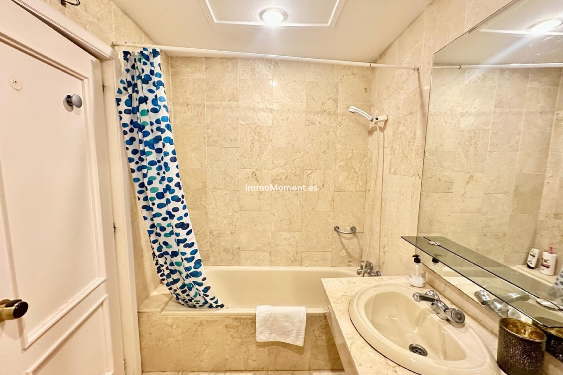 Revente - Appartement - Marbella - Nueva Andalucía