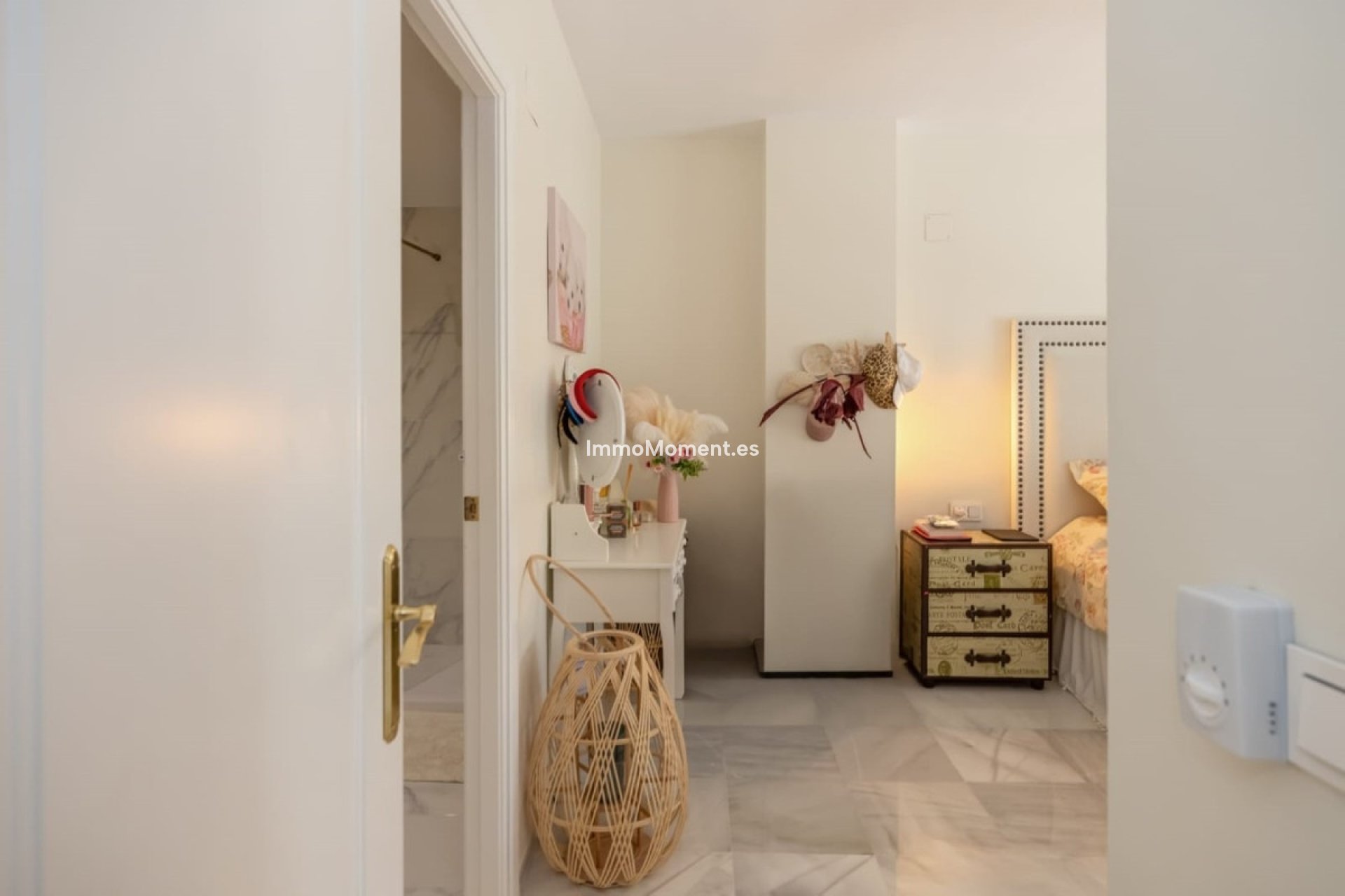 Revente - Appartement - Marbella - Nueva Andalucía