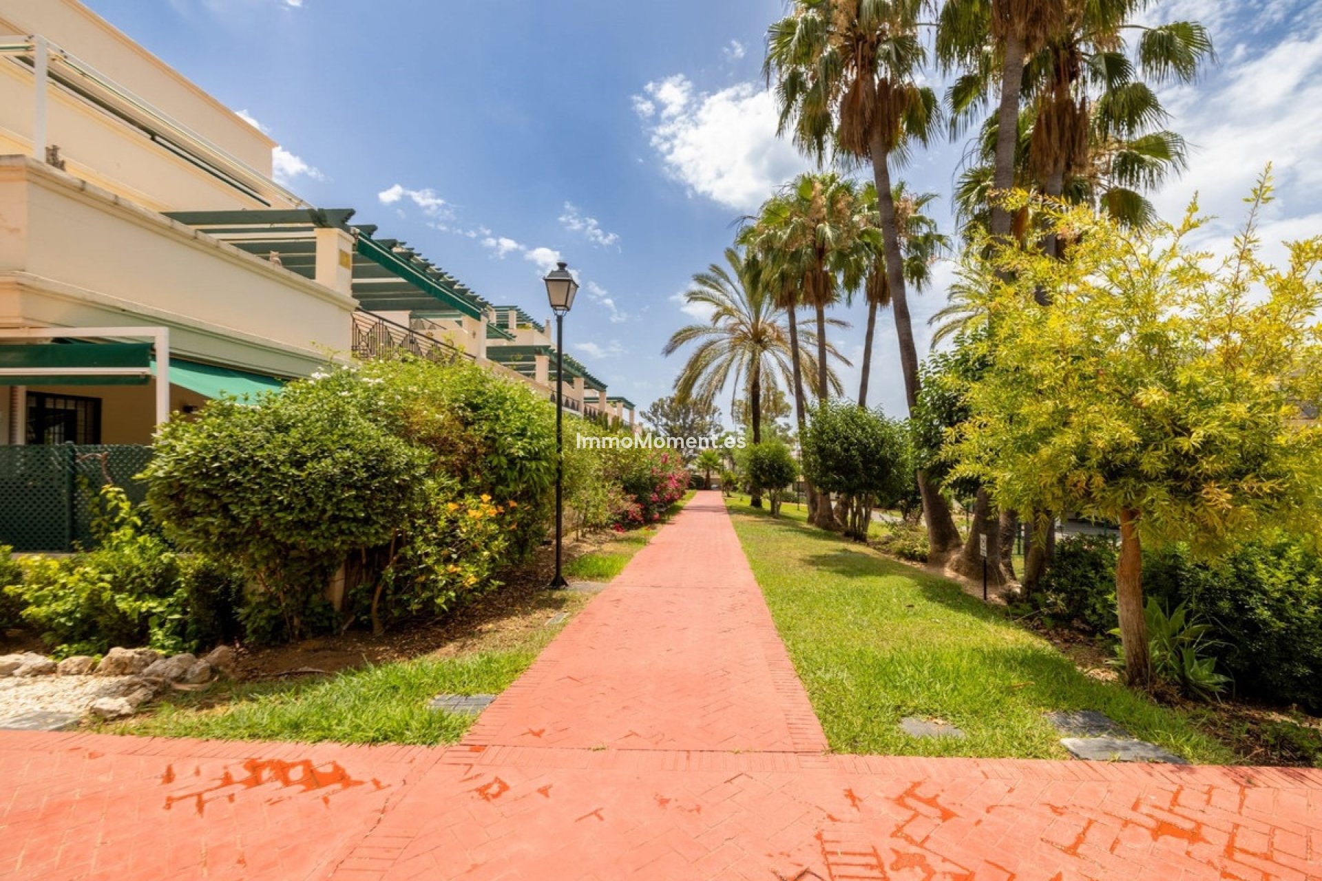 Revente - Appartement - Marbella - Nueva Andalucía