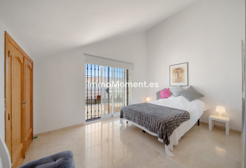 Revente - Appartement - Marbella - Nueva Andalucía