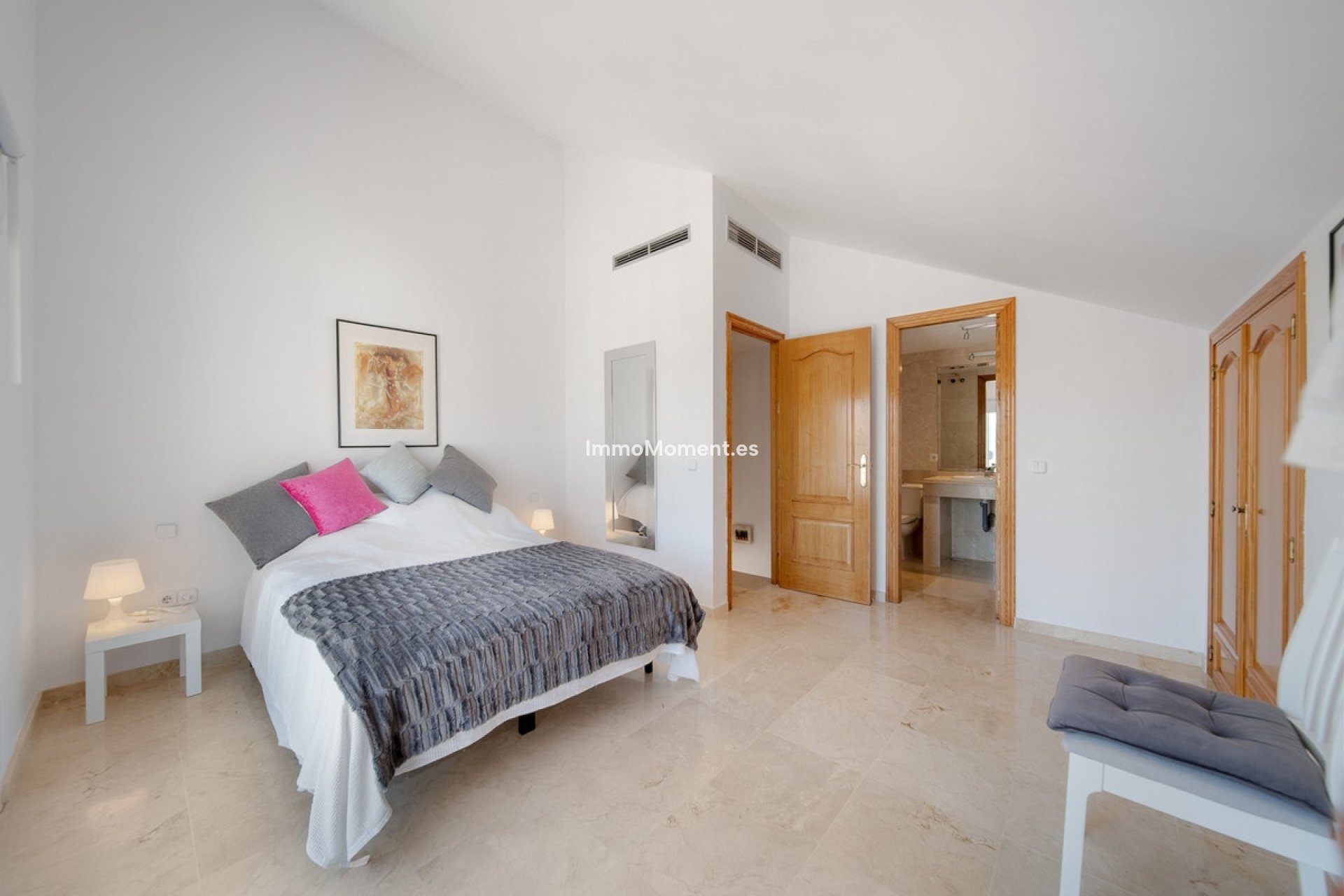 Revente - Appartement - Marbella - Nueva Andalucía