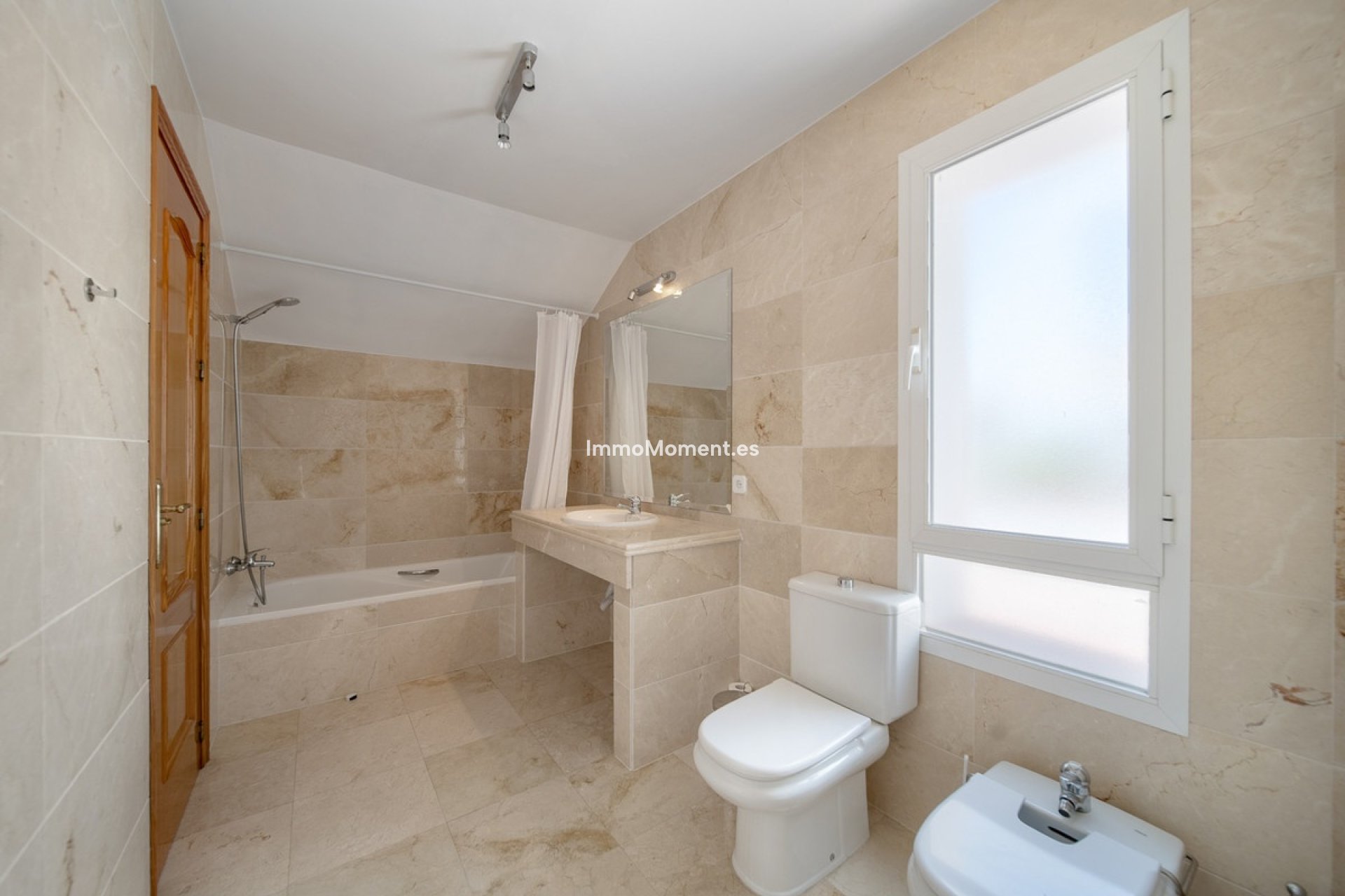 Revente - Appartement - Marbella - Nueva Andalucía