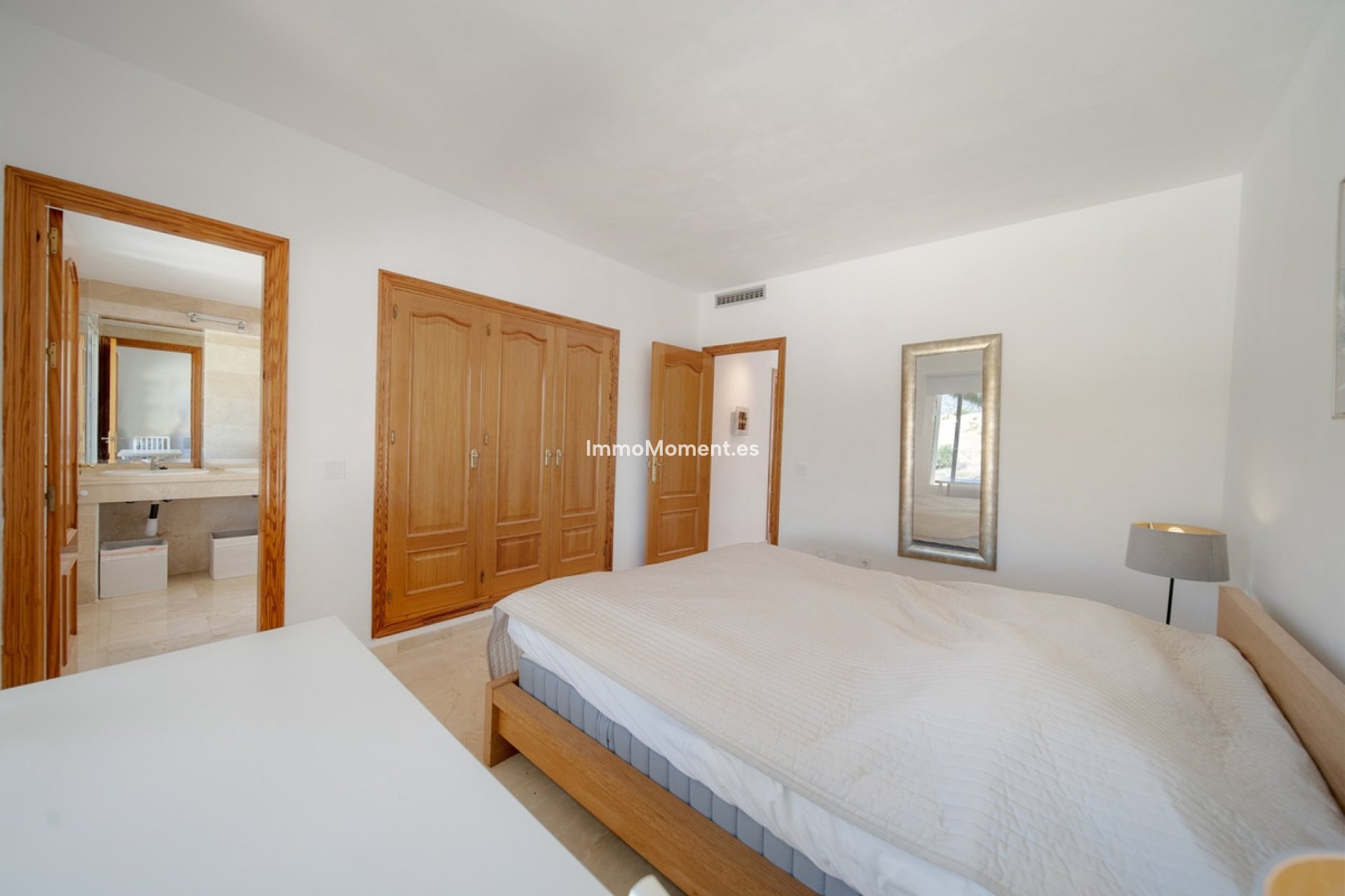 Revente - Appartement - Marbella - Nueva Andalucía