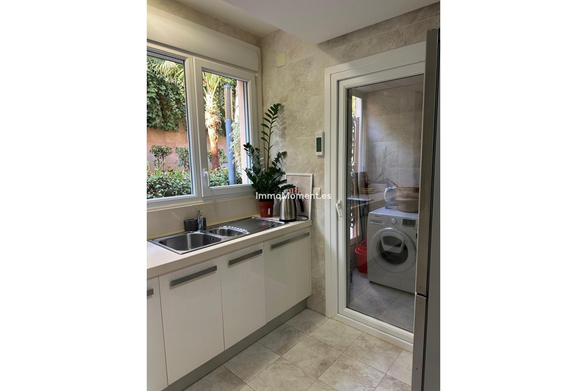 Revente - Appartement - Marbella - Nueva Andalucía