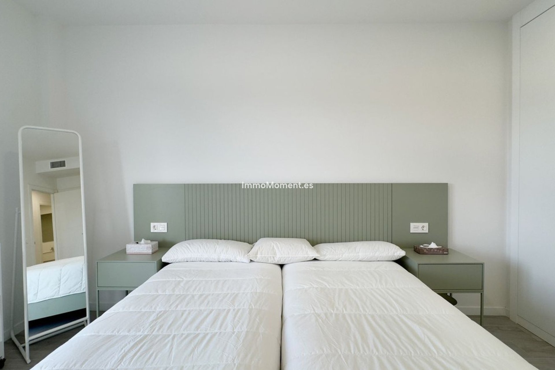 Revente - Appartement - Marbella - Nueva Andalucía