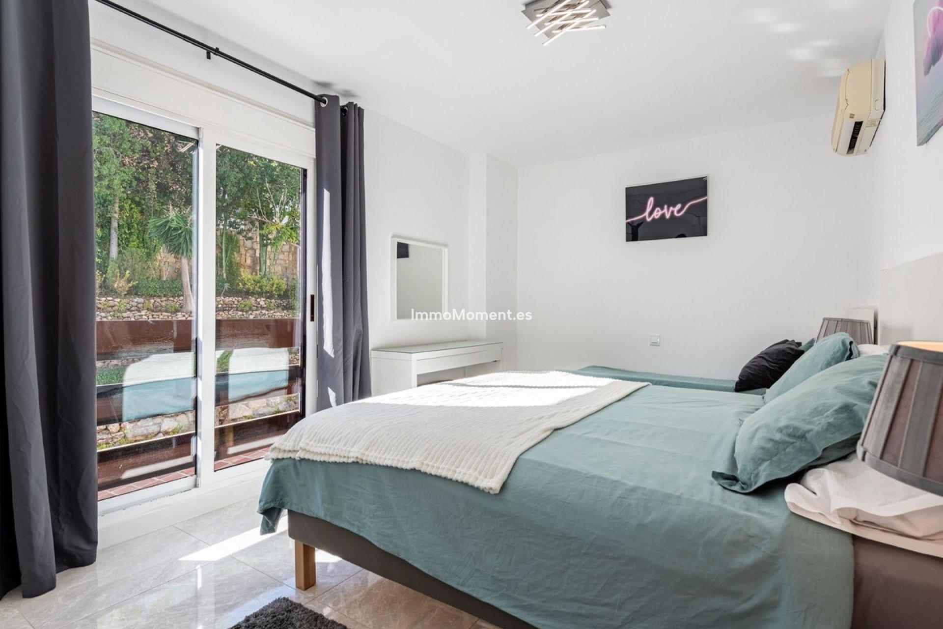 Revente - Appartement - Marbella - Nueva Andalucía