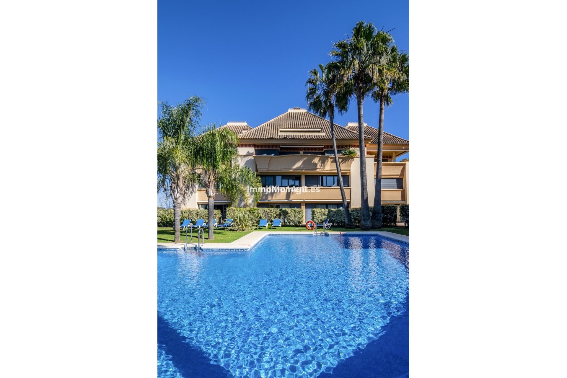 Revente - Appartement - Marbella - Nueva Andalucía