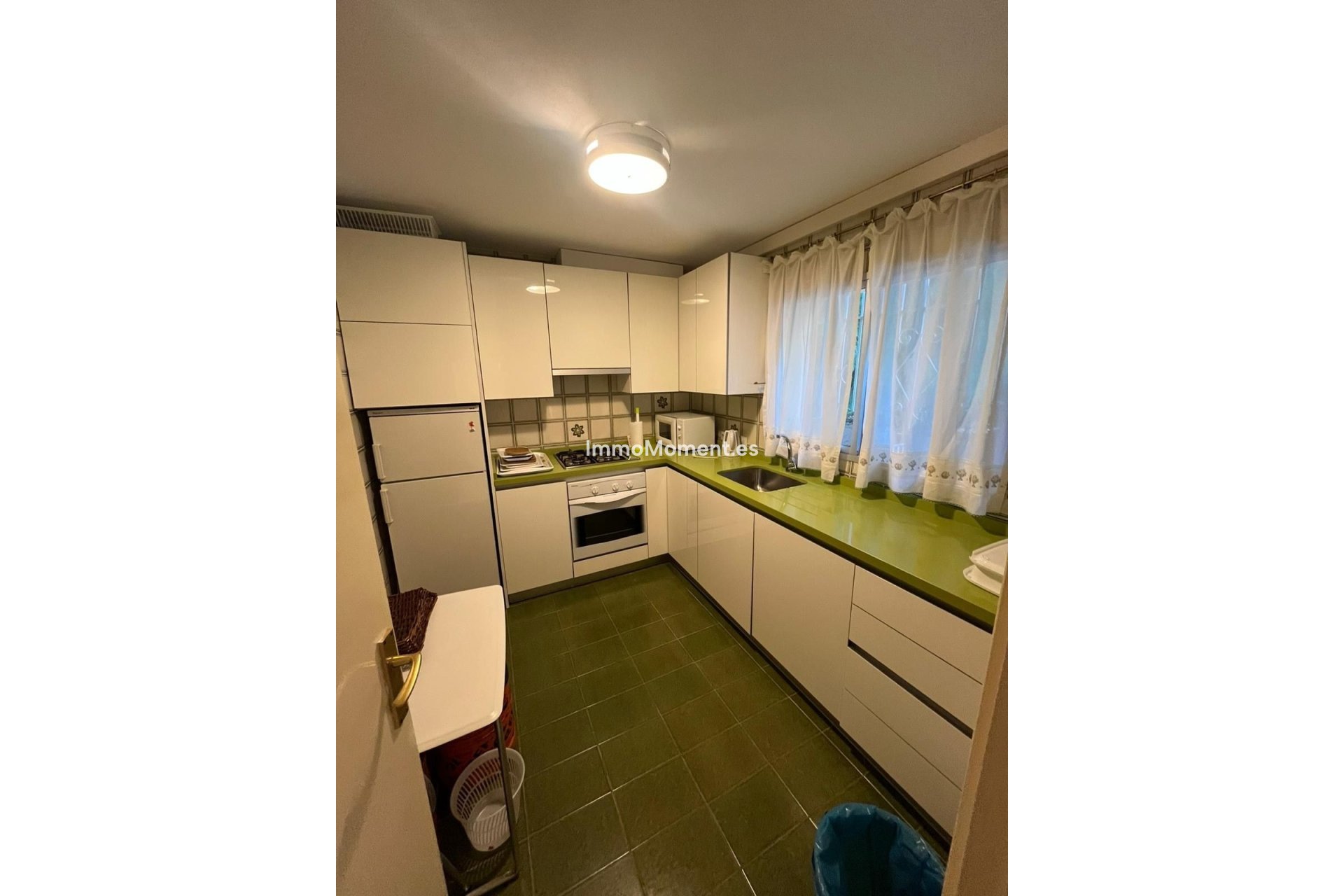 Revente - Appartement - Marbella - Nueva Andalucía