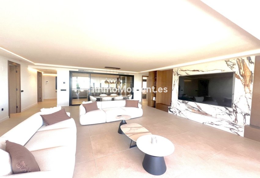 Revente - Appartement - Marbella - Nueva Andalucía