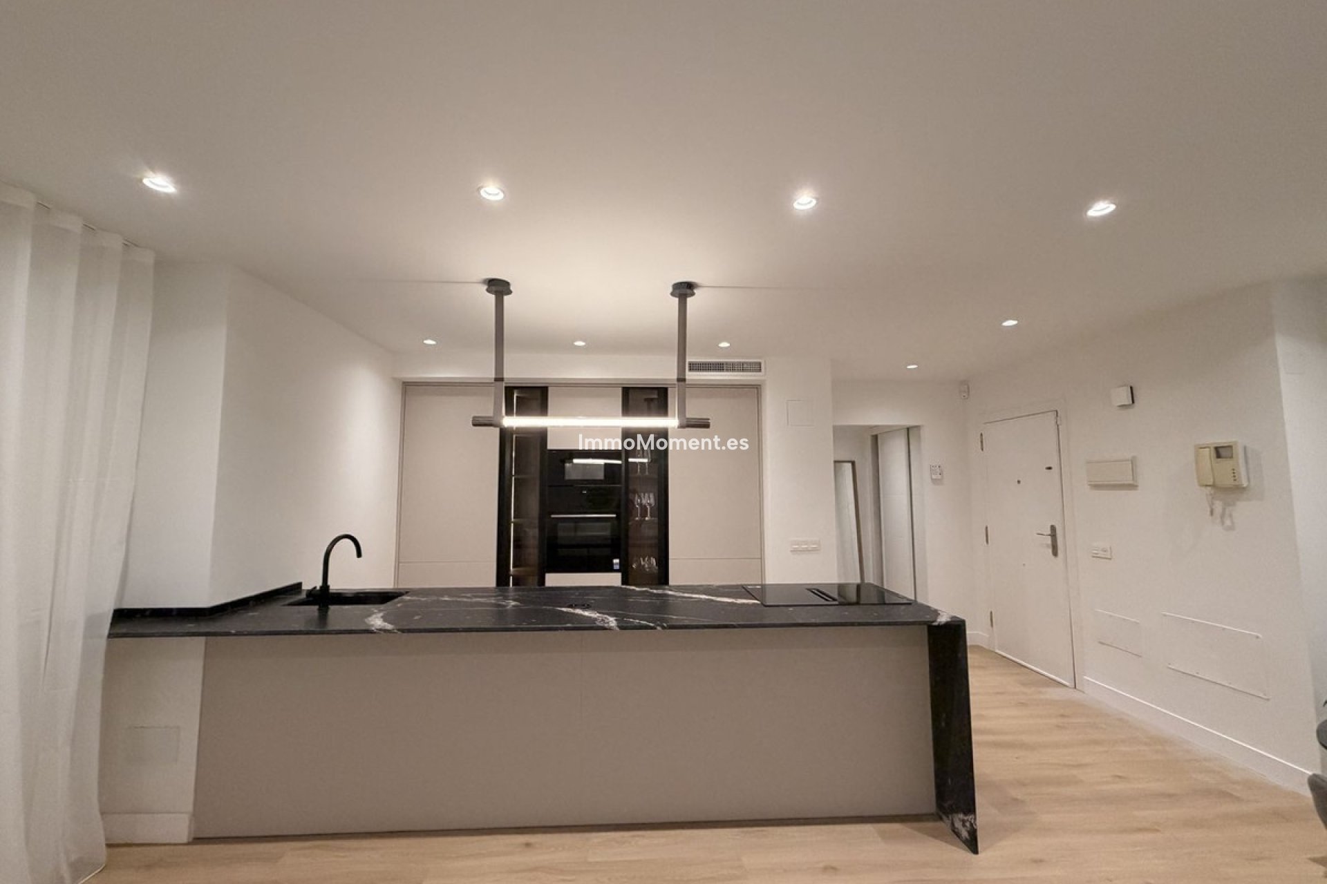 Revente - Appartement - Marbella - Nueva Andalucía