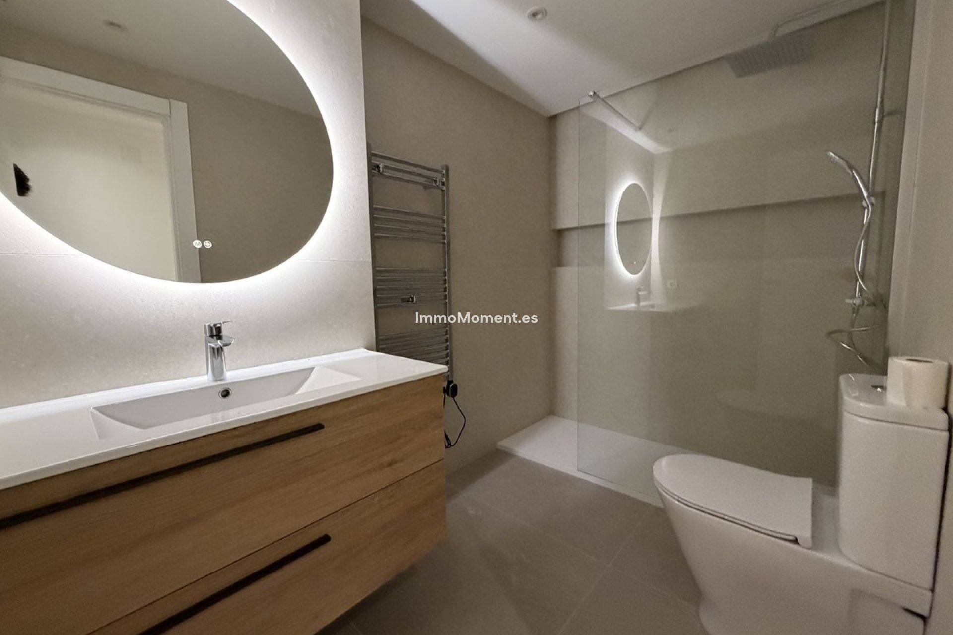 Revente - Appartement - Marbella - Nueva Andalucía