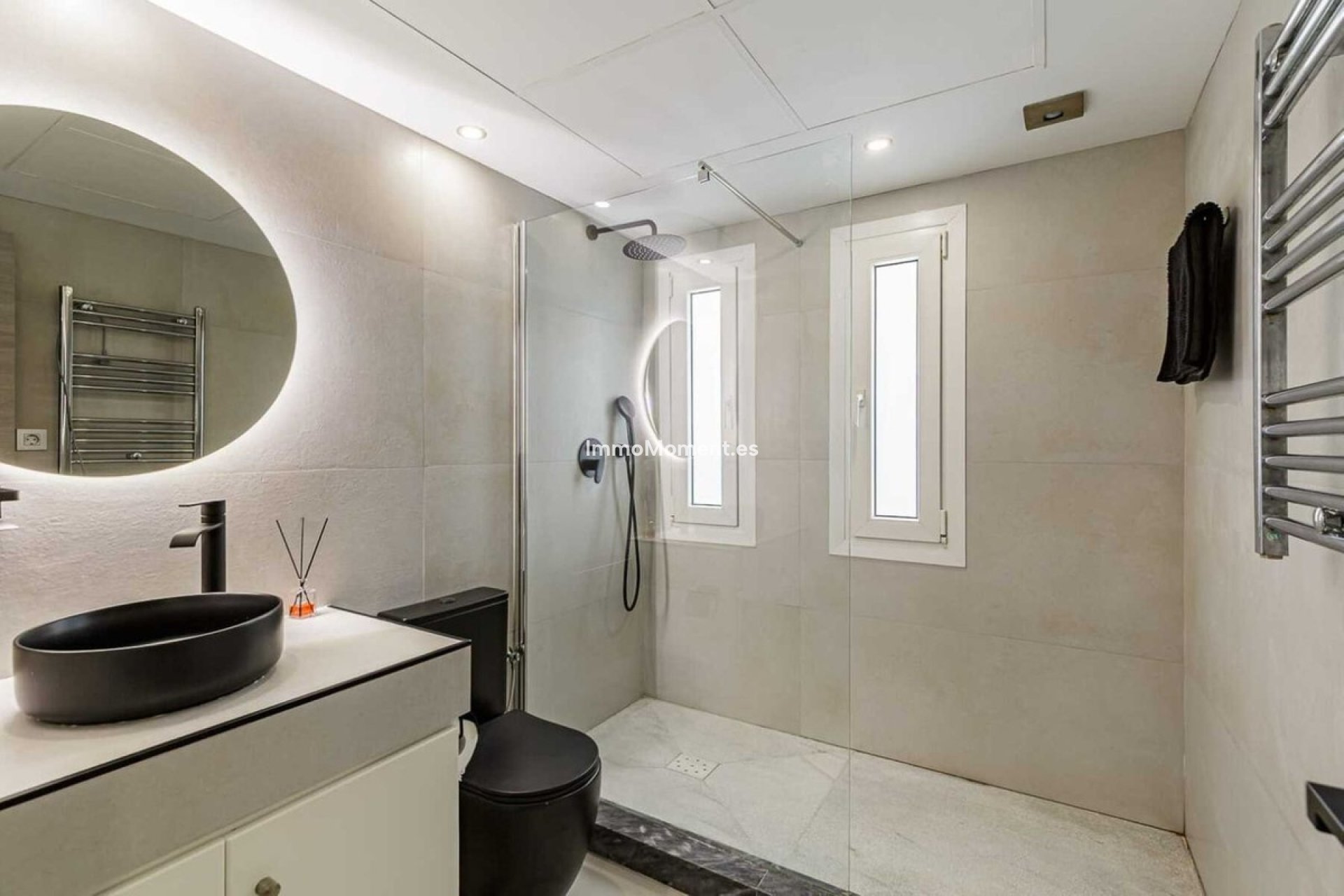 Revente - Appartement - Marbella - Nueva Andalucía