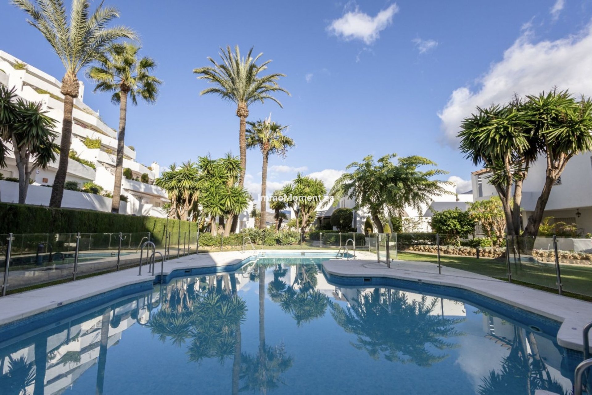 Revente - Appartement - Marbella - Nueva Andalucía