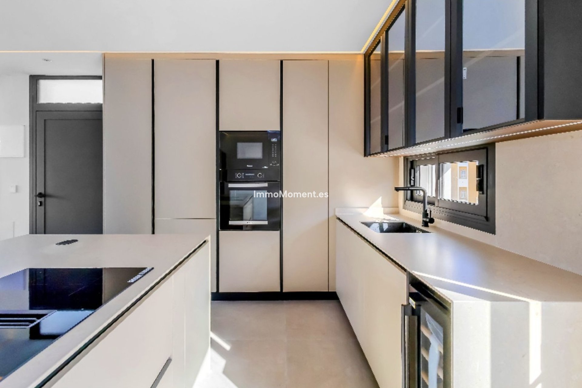 Revente - Appartement - Marbella - Nueva Andalucía