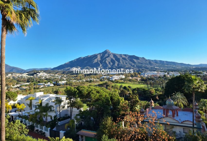 Revente - Appartement - Marbella - Nueva Andalucía