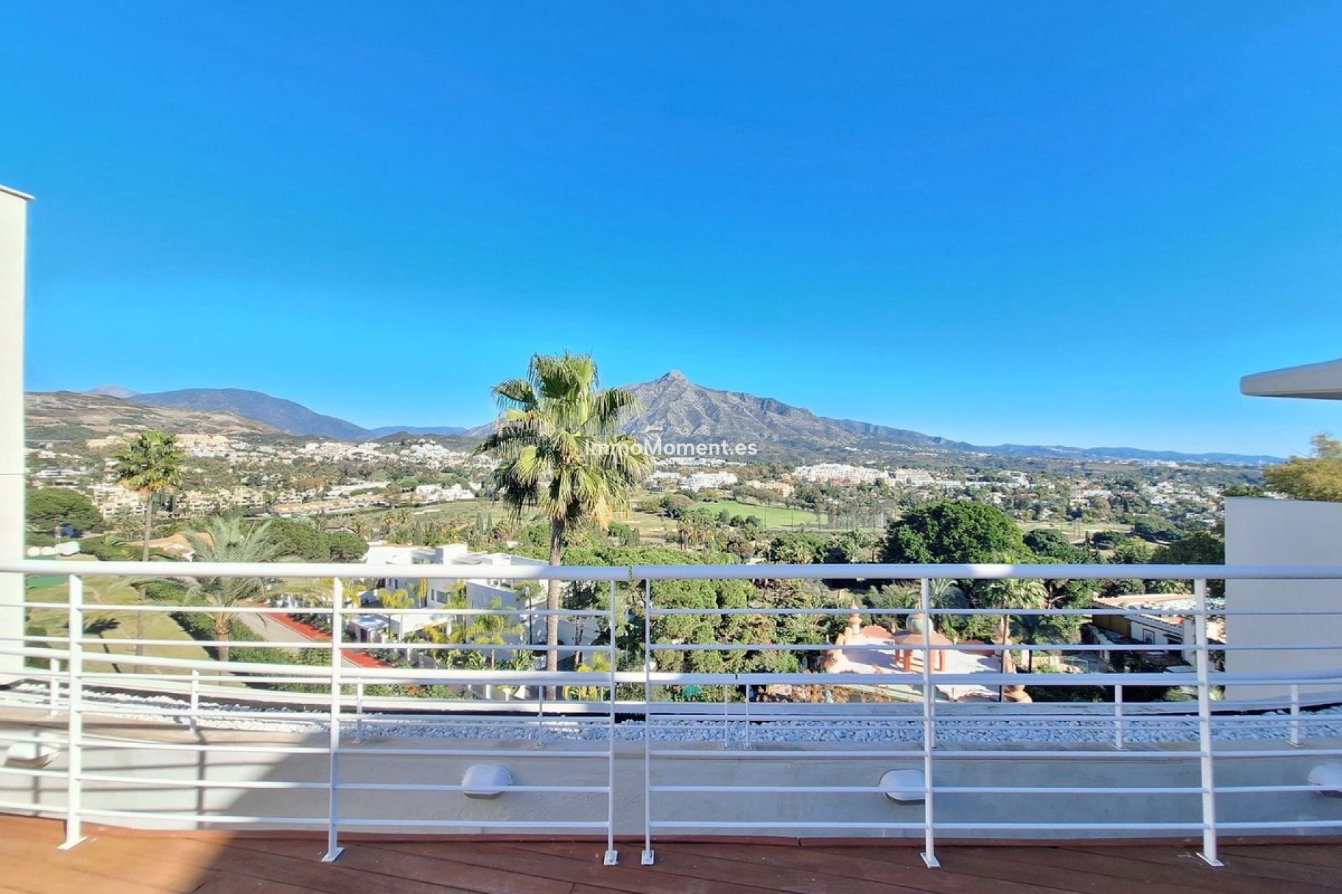 Revente - Appartement - Marbella - Nueva Andalucía