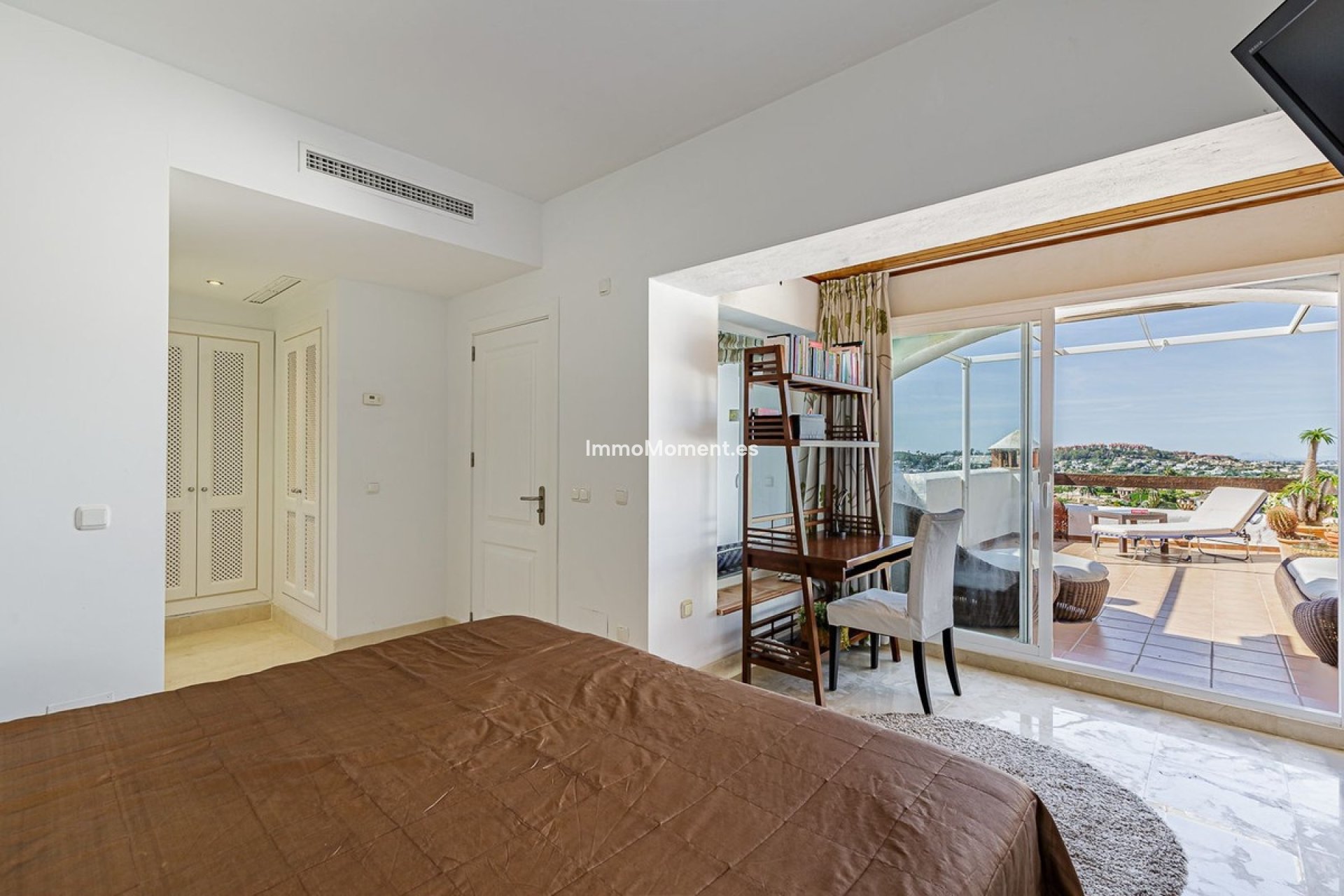 Revente - Appartement - Marbella - Nueva Andalucía