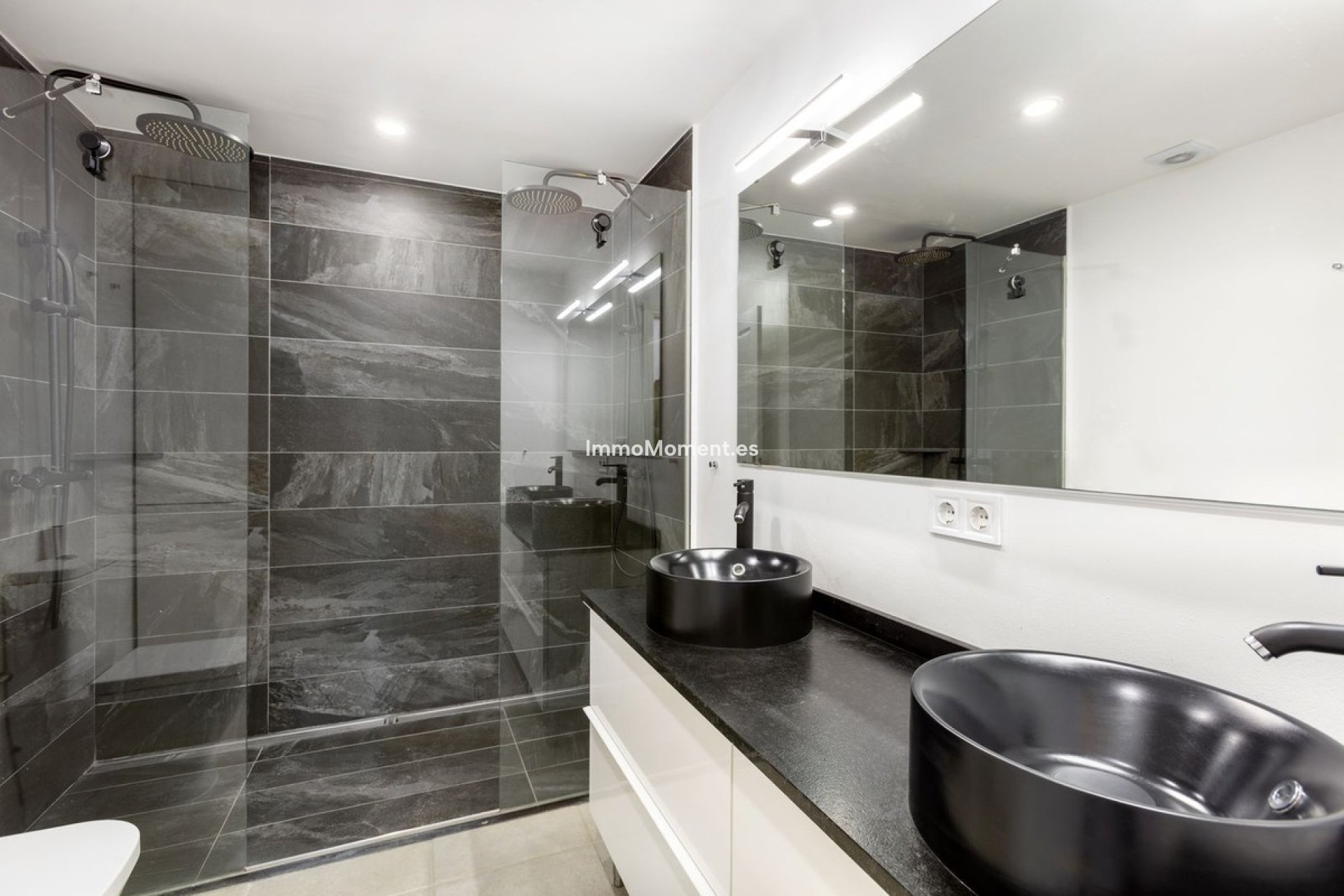 Revente - Appartement - Marbella - Nueva Andalucía