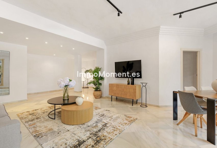 Revente - Appartement - Marbella - Nueva Andalucía