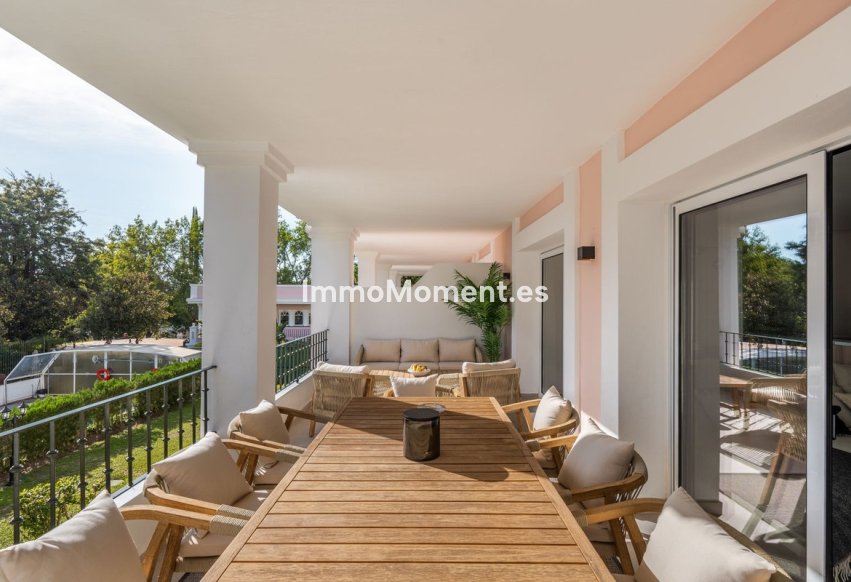 Revente - Appartement - Marbella - Nueva Andalucía