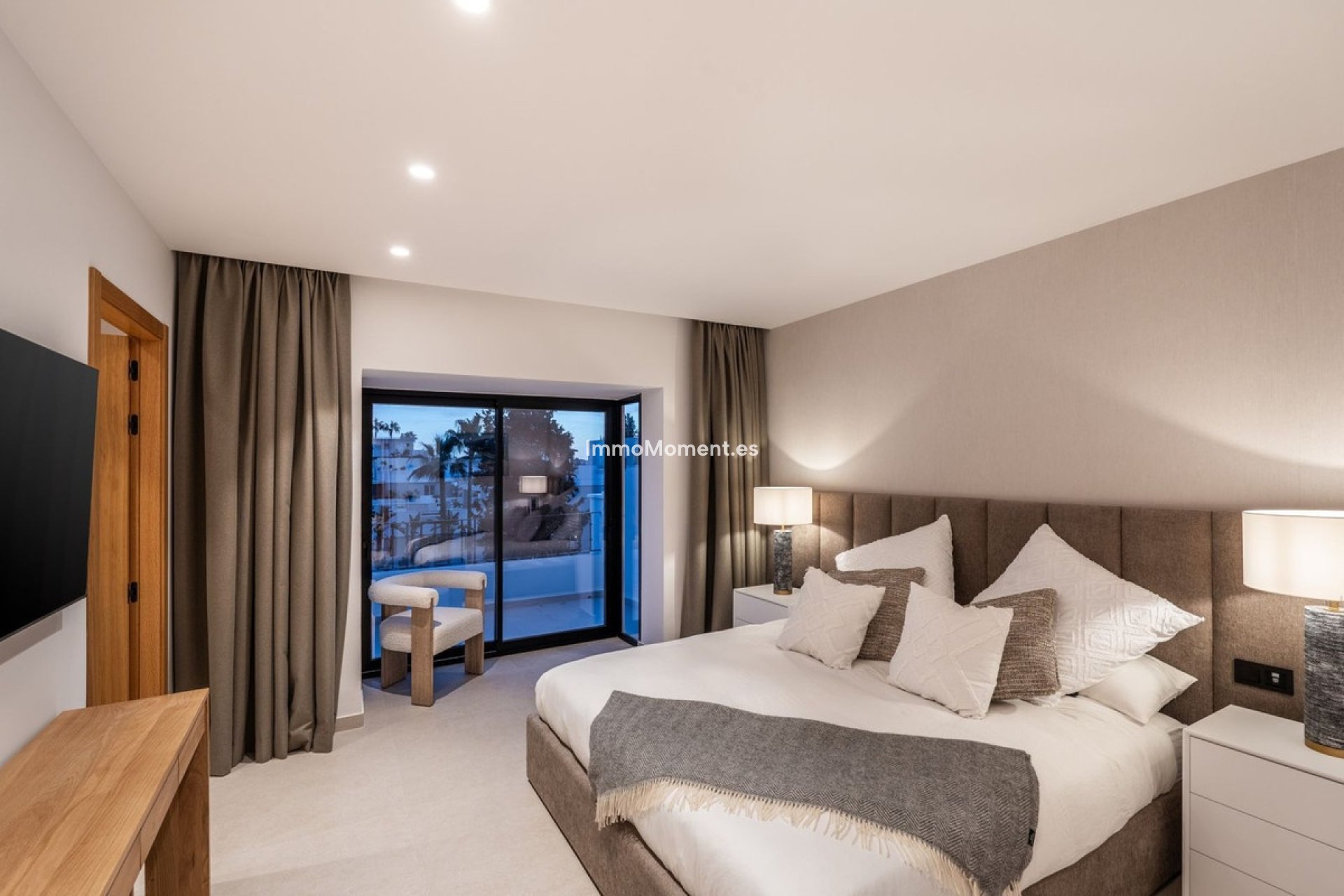 Revente - Appartement - Marbella - Nueva Andalucía