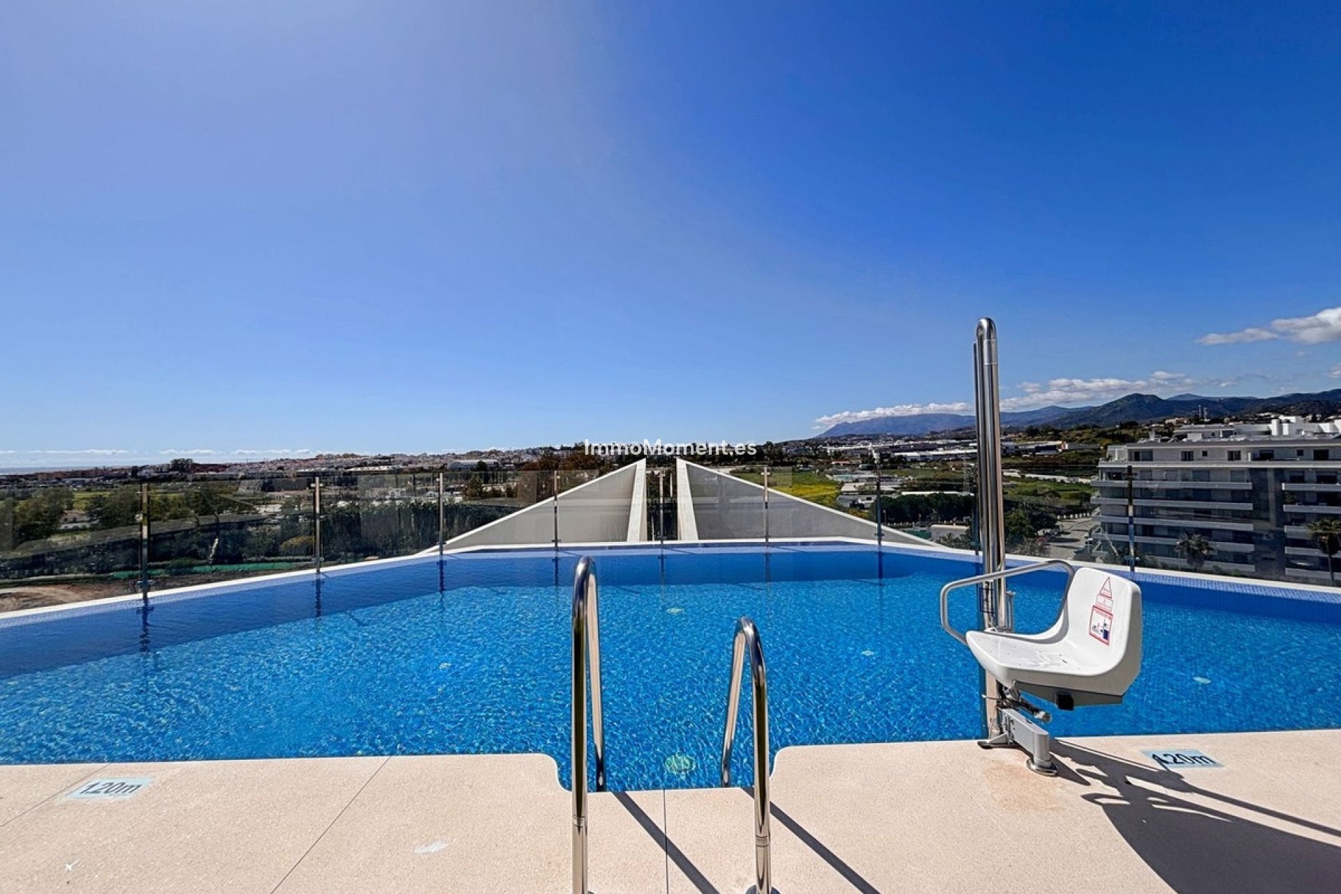 Revente - Appartement - Marbella - Nueva Andalucía