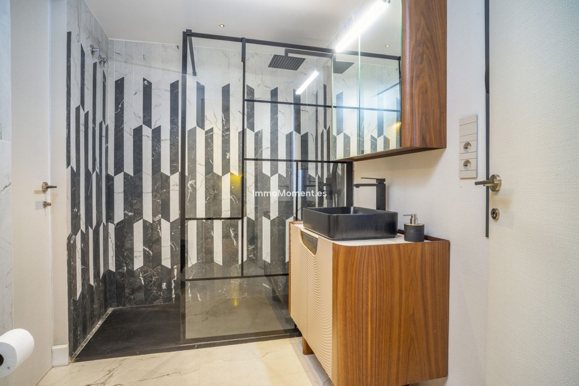 Revente - Appartement - Marbella - Nueva Andalucía