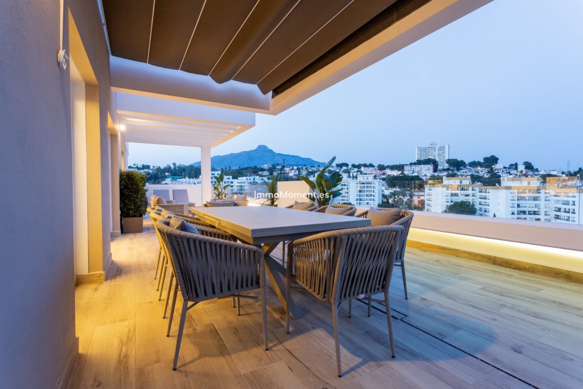 Revente - Appartement - Marbella - Nueva Andalucía