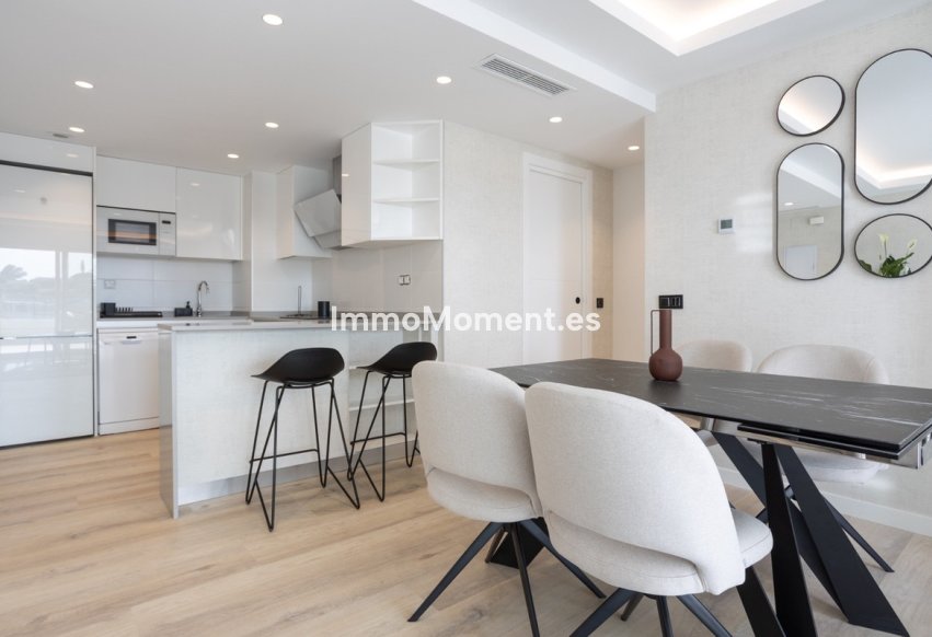 Revente - Appartement - Marbella - Nueva Andalucía