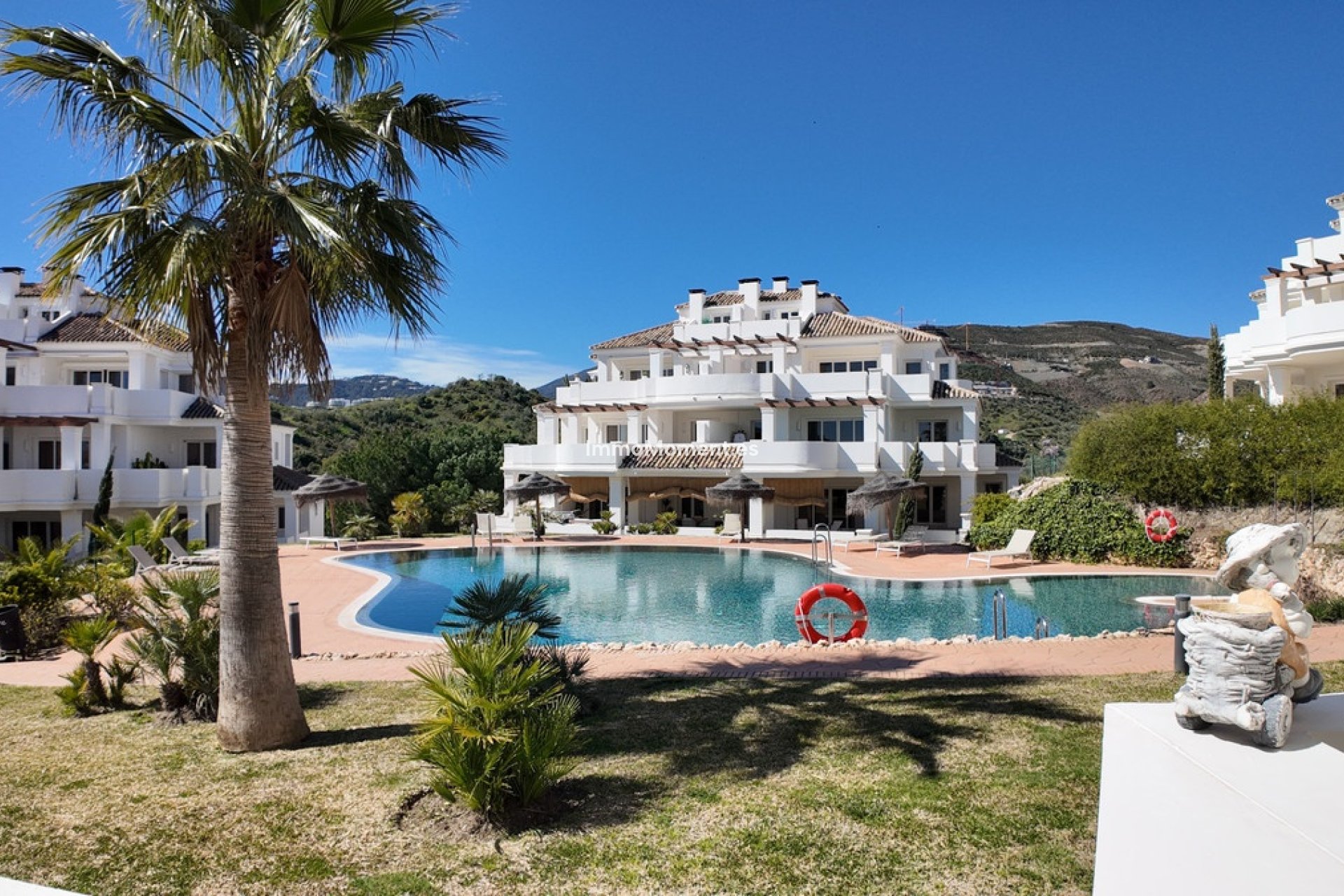 Revente - Appartement - Marbella - Nueva Andalucía