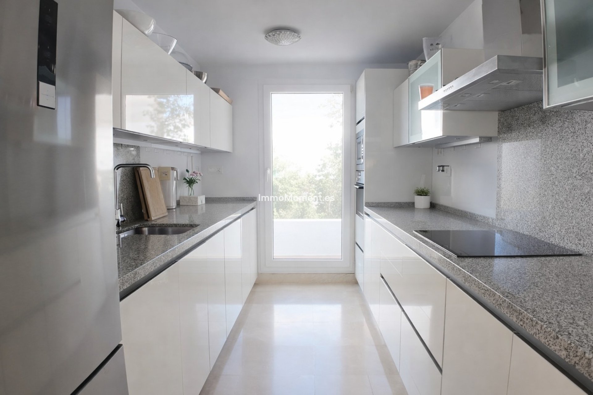 Revente - Appartement - Marbella - Nueva Andalucía