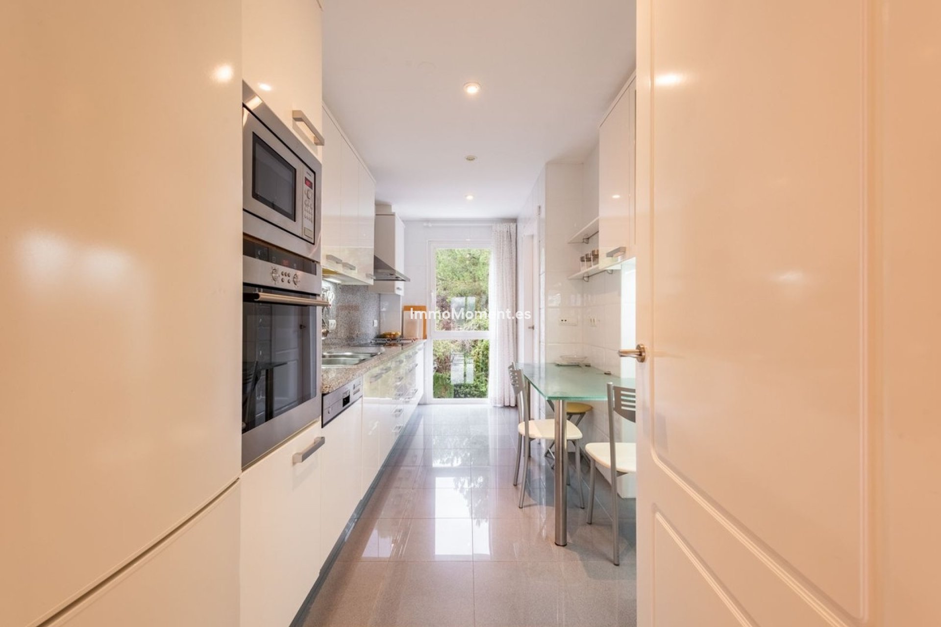 Revente - Appartement - Marbella - Nueva Andalucía