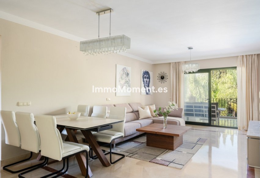 Revente - Appartement - Marbella - Nueva Andalucía